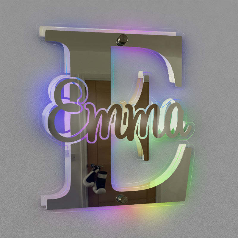 Miroir lumineux avec lettre de nom personnalisée