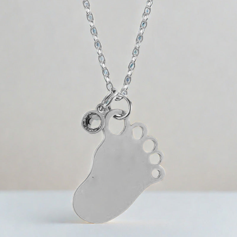 Collier d'anniversaire personnalisé avec empreinte de pied de bébé