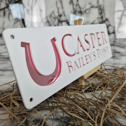 Plaque Nom Personnalisée Découpée au Laser