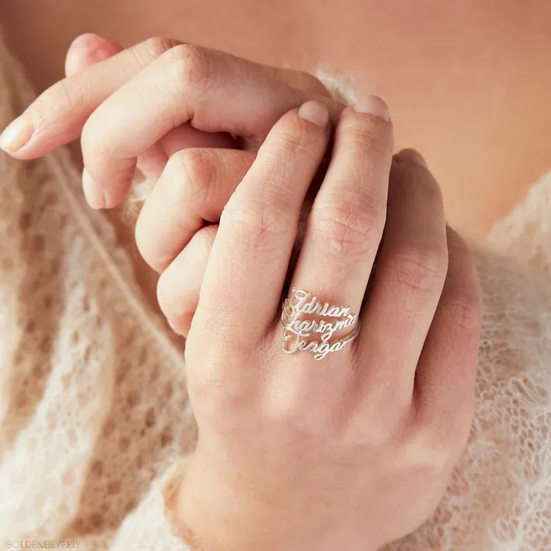 Bagues personnalisées avec prénom – Le cadeau idéal pour les mamans-Taille universelle(Ouverture réglable)