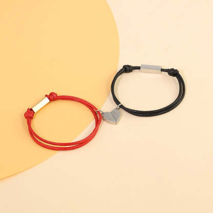Bracelets de couple tressés assortis personnalisés Noms personnalisés Bracelets magnétiques Cadeaux de Saint-Valentin pour couple