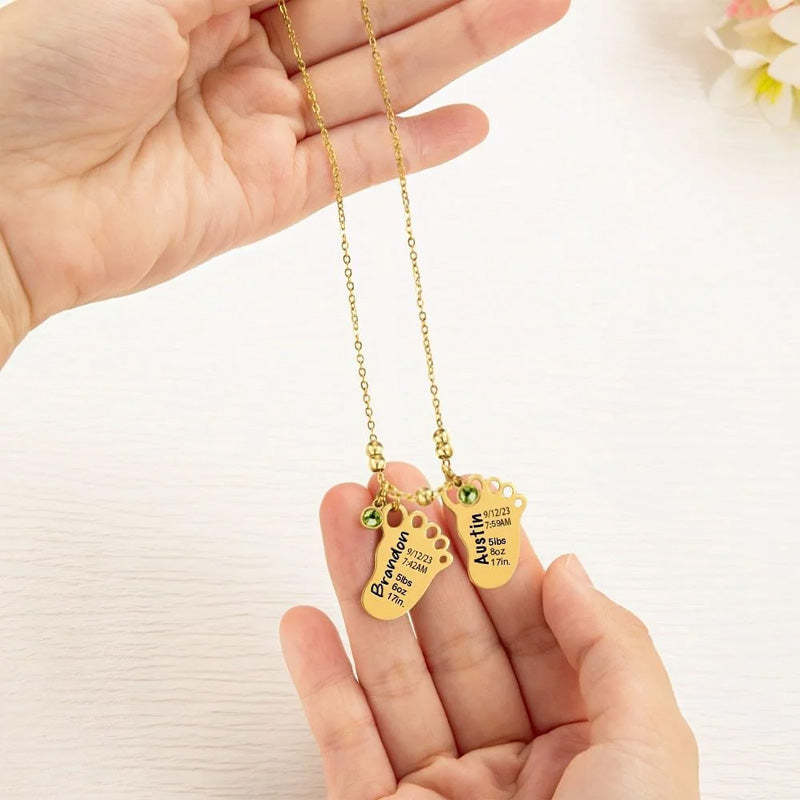 Collier d'anniversaire personnalisé avec empreinte de pied de bébé