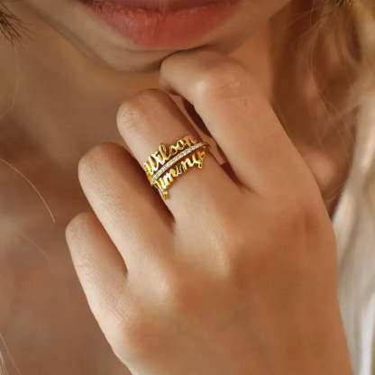 Bague double nom personnalisée avec pierres précieuses