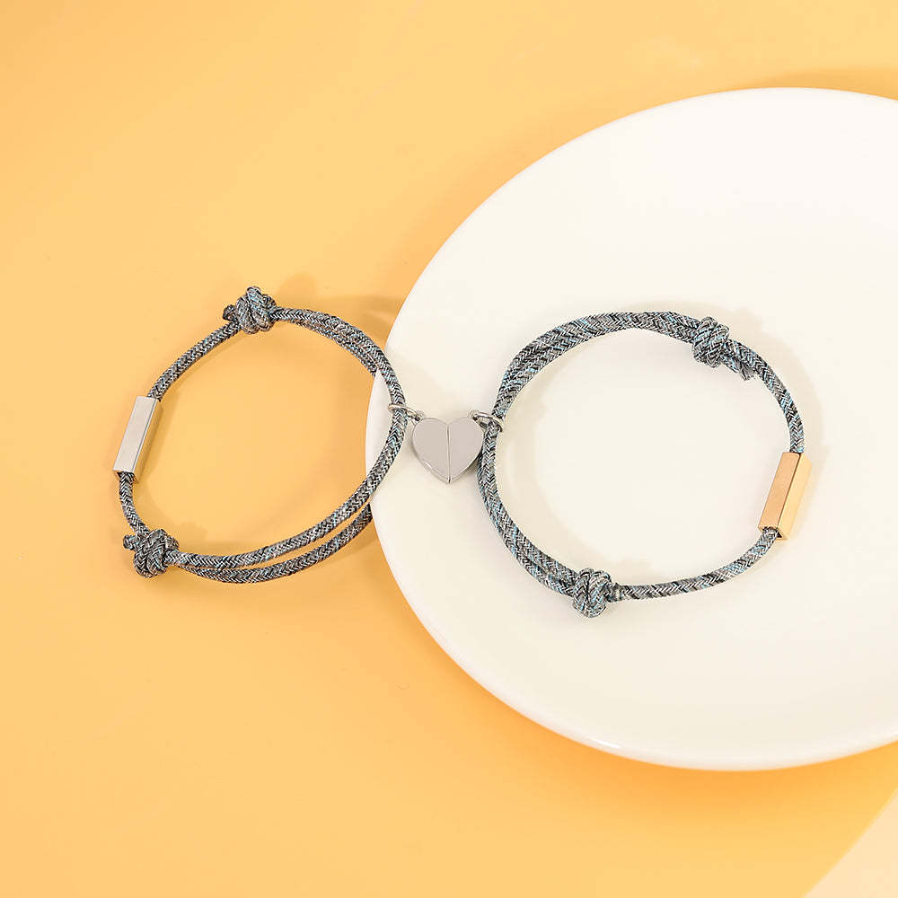 Bracelets de couple tressés assortis personnalisés Noms personnalisés Bracelets magnétiques Cadeaux de Saint-Valentin pour couple