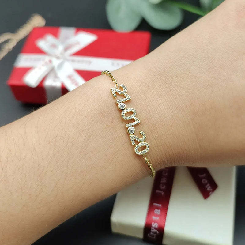 Bracelet d'anniversaire personnalisé avec zircones micro-pavées