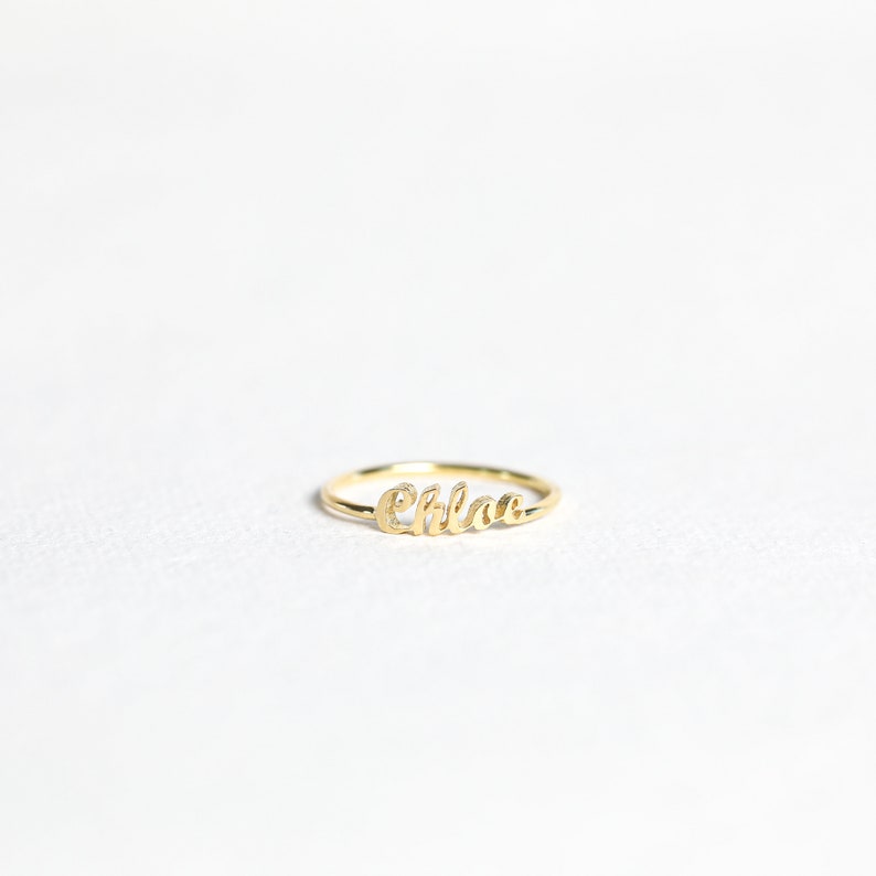 Bagues personnalisées avec prénom – Le cadeau idéal pour les mamans