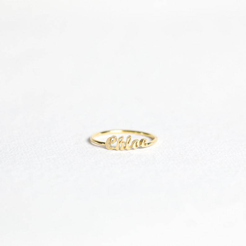 Bagues personnalisées avec prénom – Le cadeau idéal pour les mamans