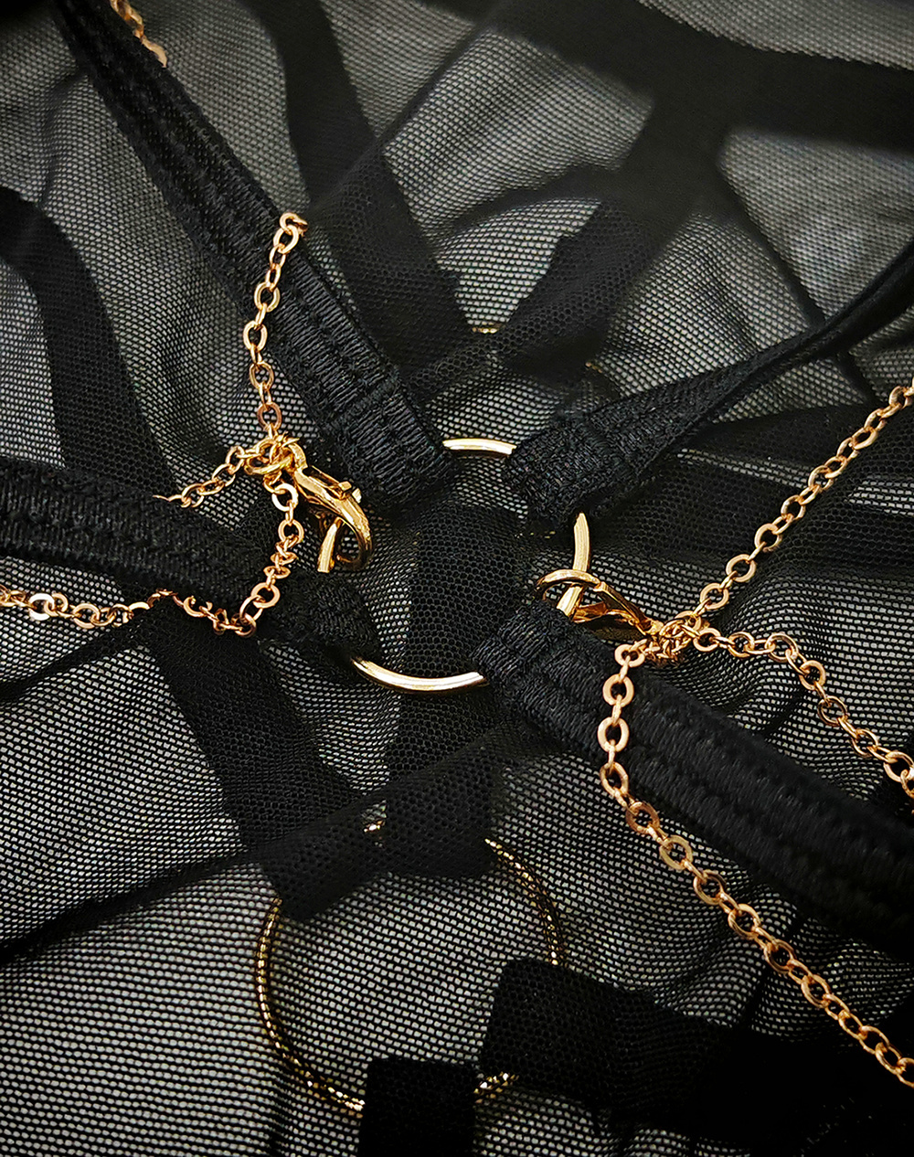 Free Tonight - Black Stylish Chain Panties