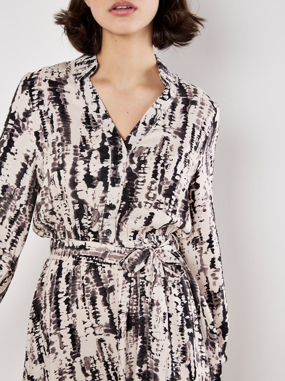 Light beige Tie Dye Stripe Shirt Mini Dress