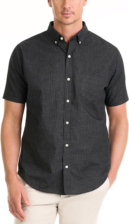 Men's Wrinkle Free Short Sleeve Button Down Check Shirt