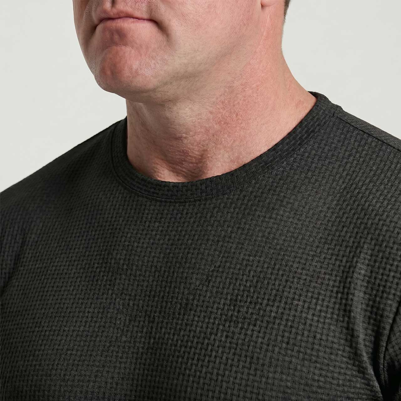 Men Can’t Get Enough of This Ice-Silk T-Shirt