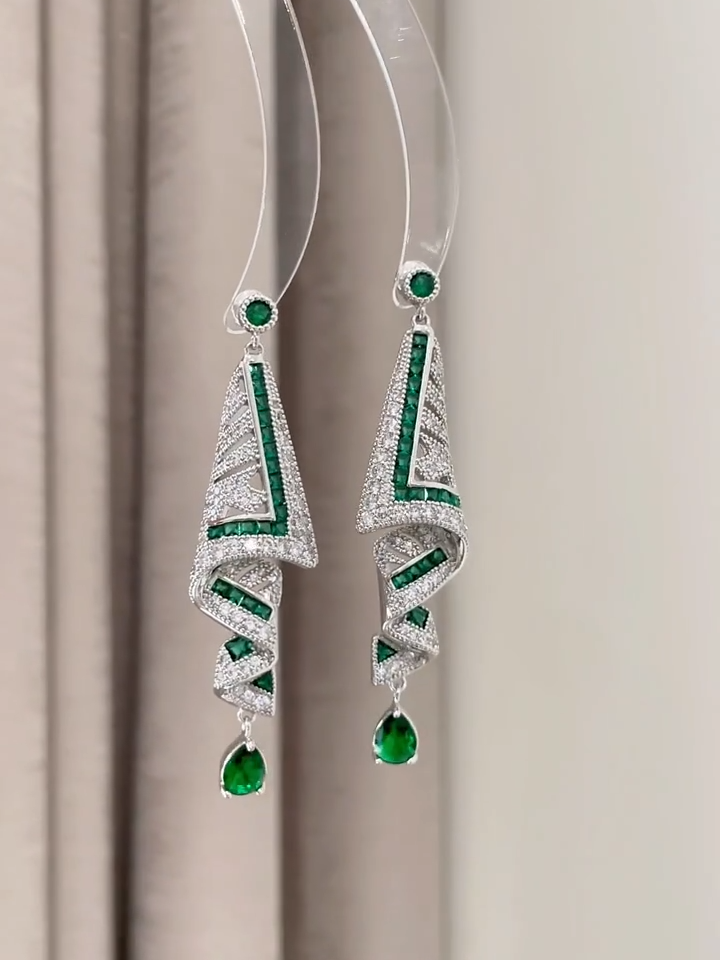 🎉 Special Offer for 2025! 🎉 925 Sterling Silver Beautiful Medieval Silk Earrings