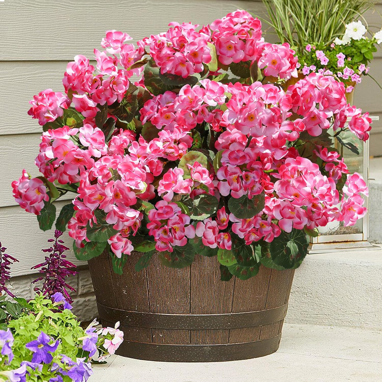 🌸 Lush, UV-Resistant Artificial Geraniums – Real Look, No Maintenance! 🌞🏡💐