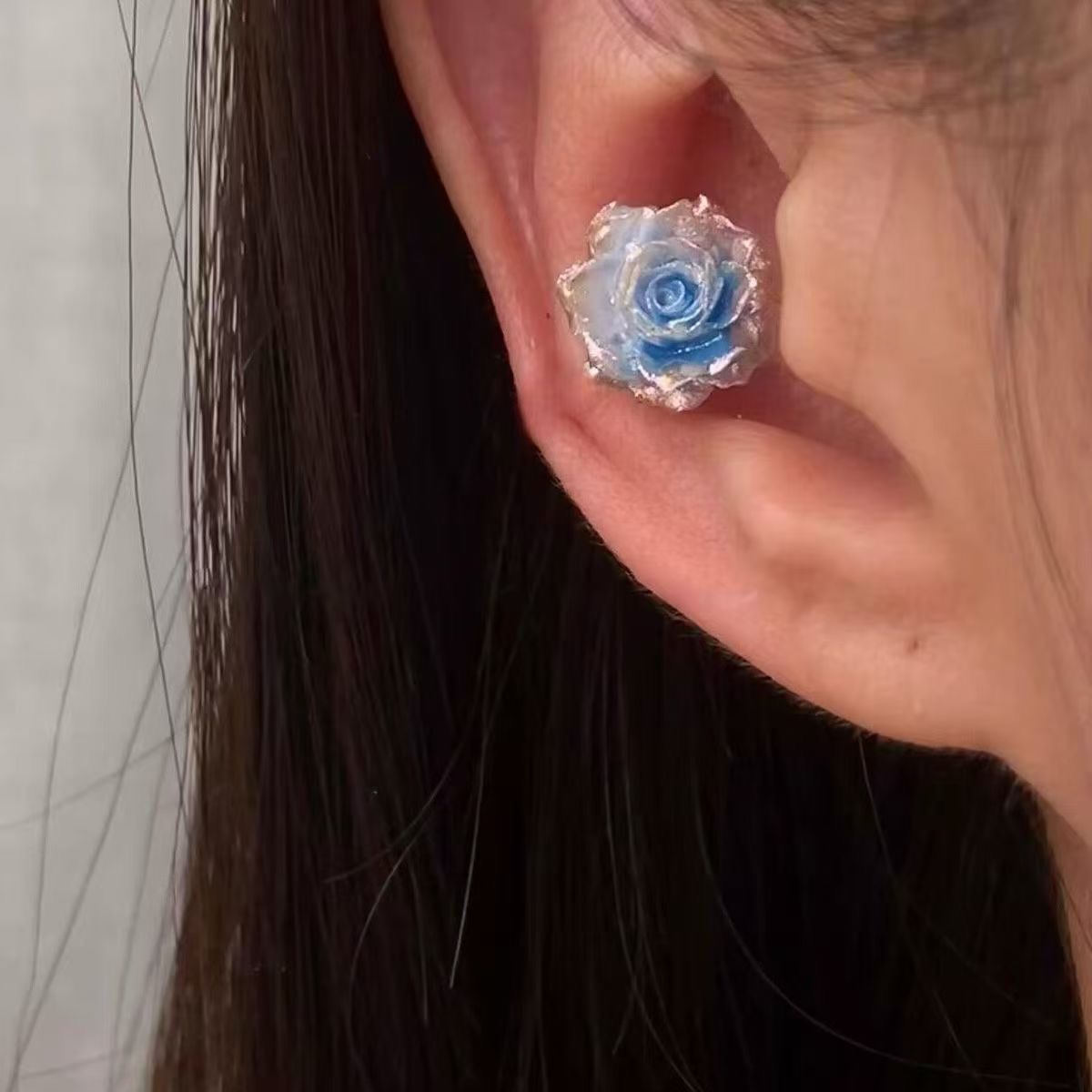 Artistic Gradient Rose Earrings — Hand-Painted Vintage Style, Romantic Dainty Earrings for Women