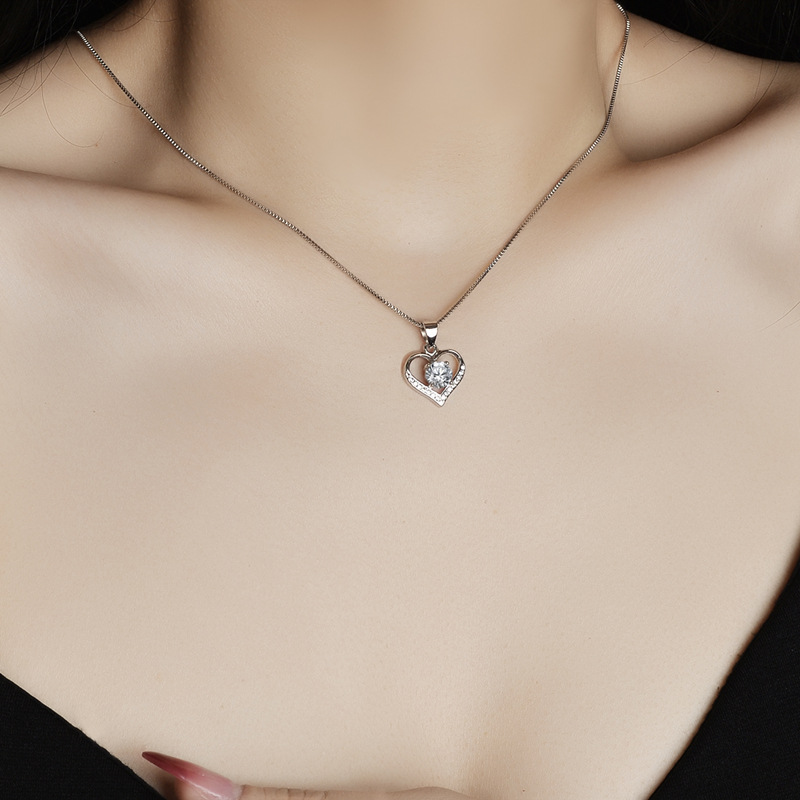 Classic Heart Moissanite Pendant Necklace