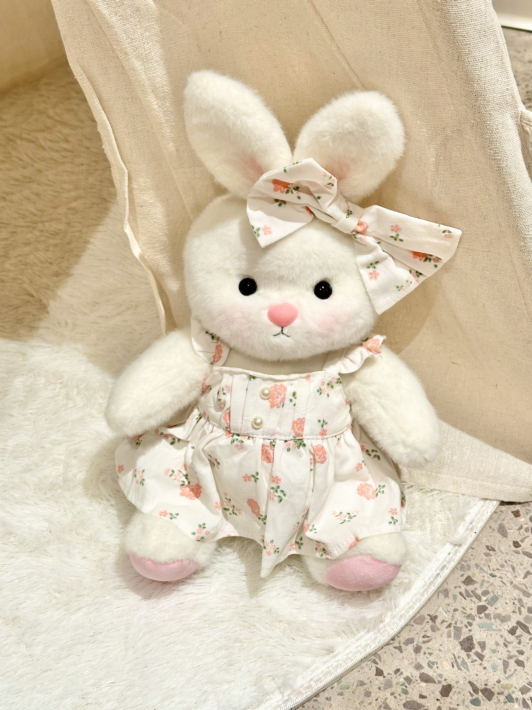 Homeyfriends Cute Jointed Bunny With Pink Floral Pearl Dress Set
