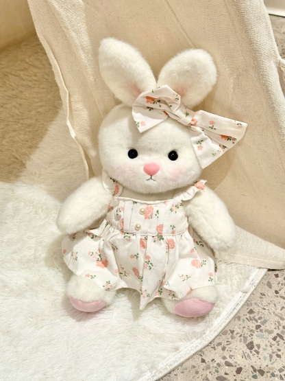 Homeyfriends Cute Jointed Bunny With Pink Floral Pearl Dress Set