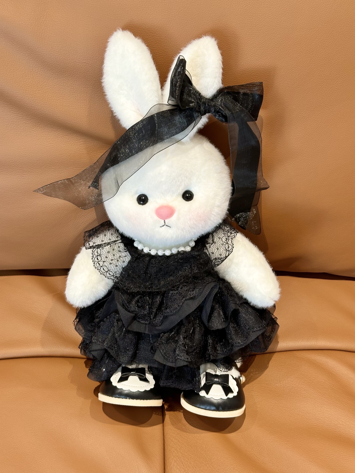 Homeyfriends Cute Jointed Bunny With Pearl Neckline Black Wedding Dress