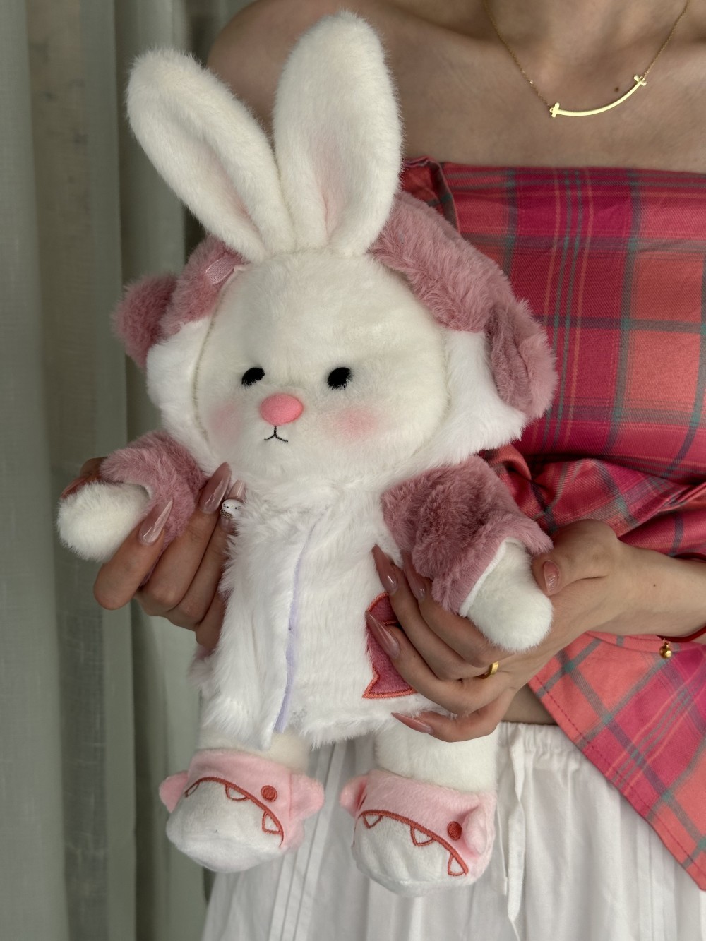 Homeyfriends Cute Jointed Bunny With Pink Shark Outfit