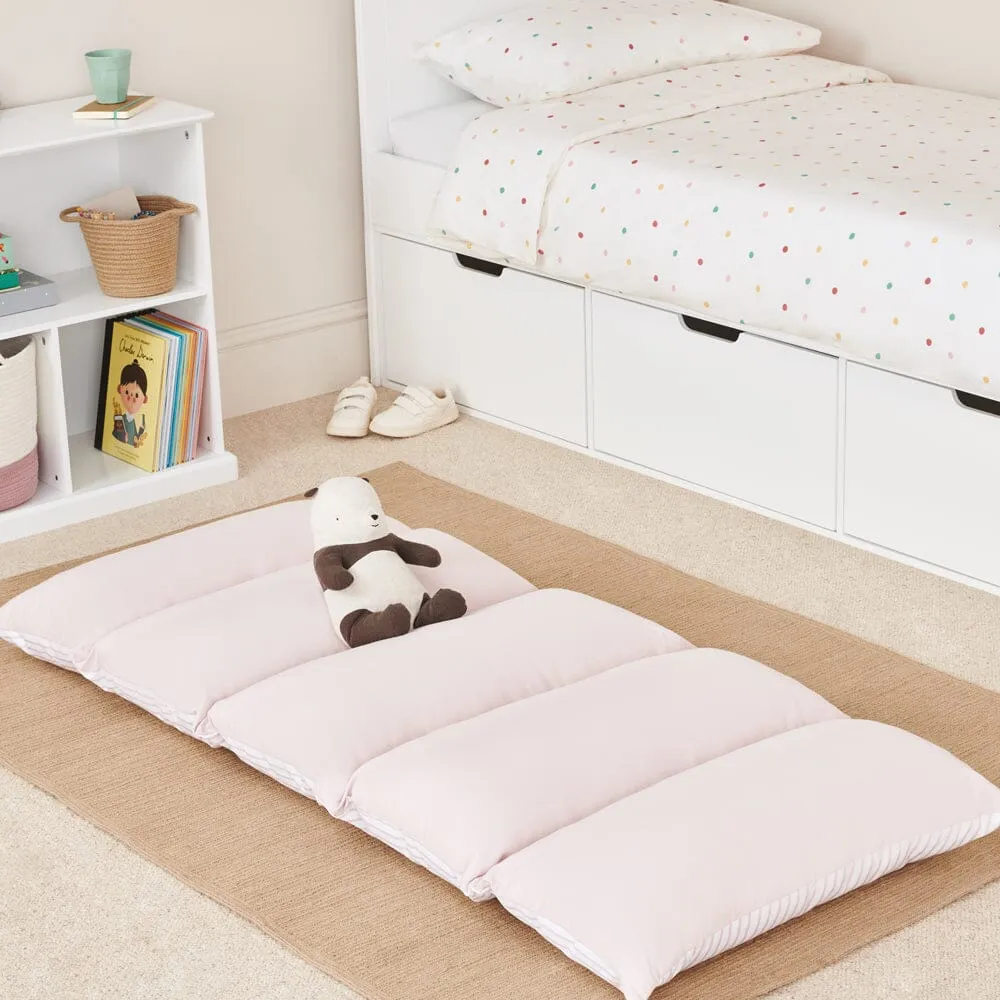 spare beds and sleeping bags