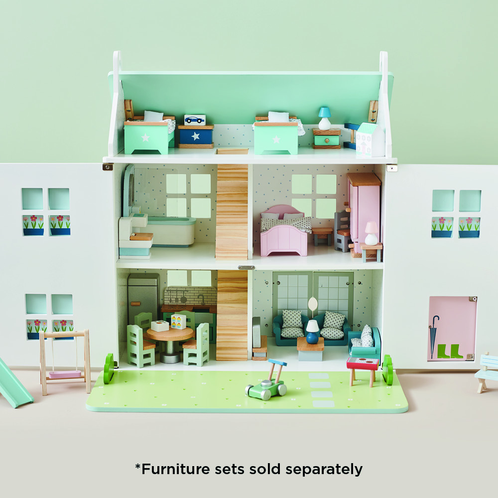 Doll house with kitchen set on sale