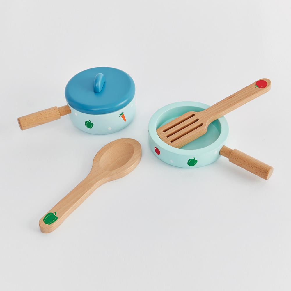 Plan toys pots and pans on sale