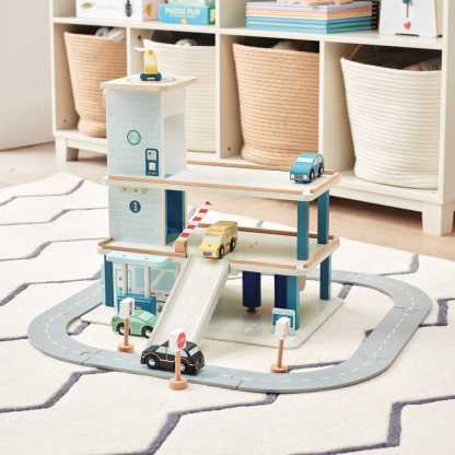 Childrens wooden car garage online