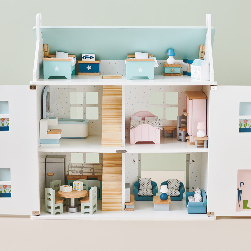 Wooden Doll s House Furniture Children s Bedroom