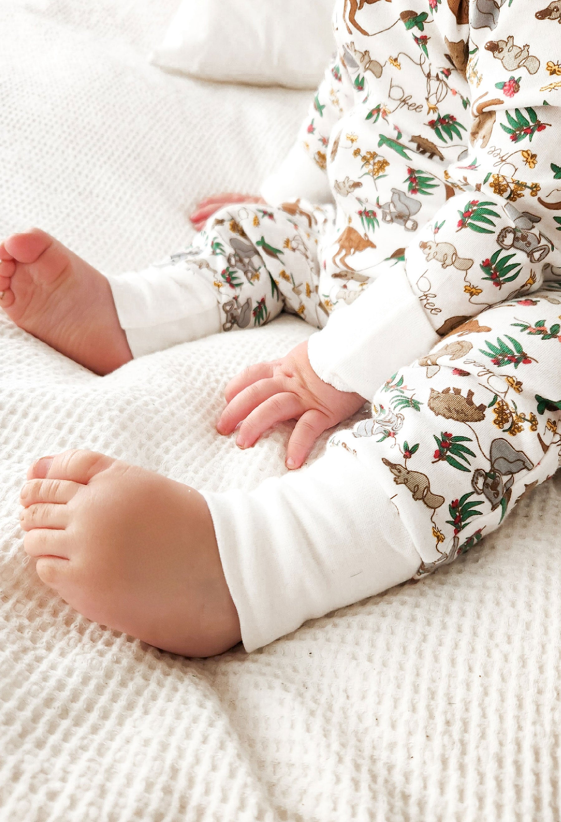 Zip Baby Sleepsuit with Foldable Mitts - 100% Organic Cotton - Native Aussie Animals
