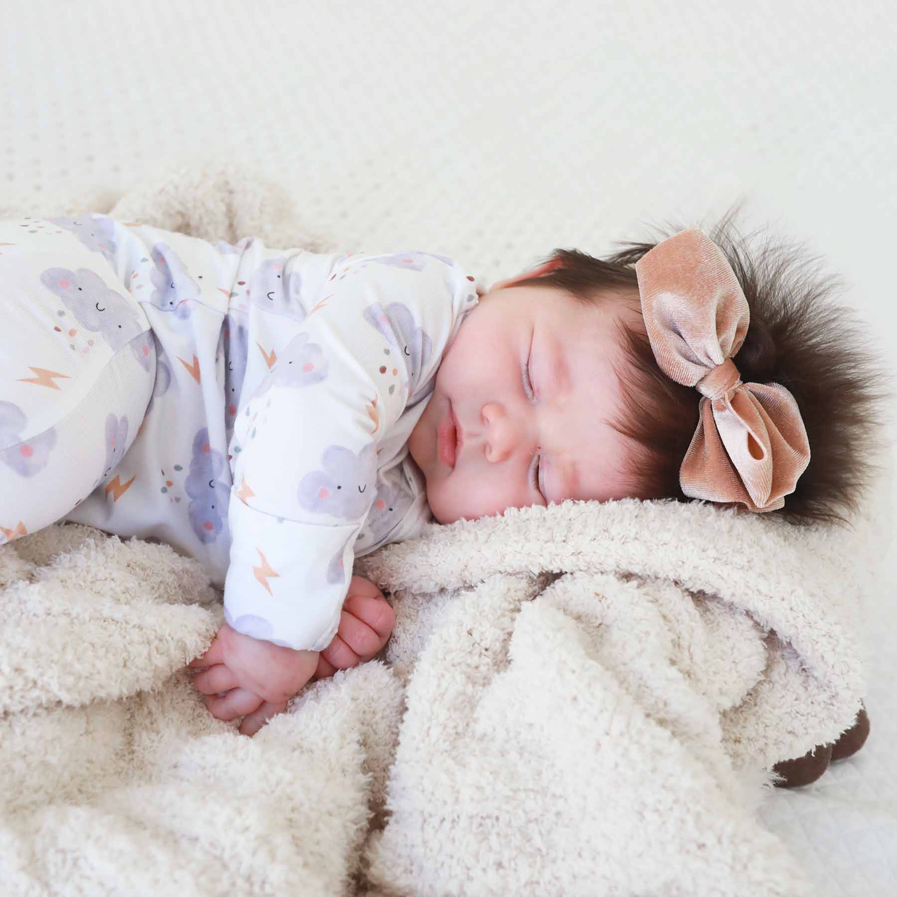 Cloudy Cuddles Zipper Footie