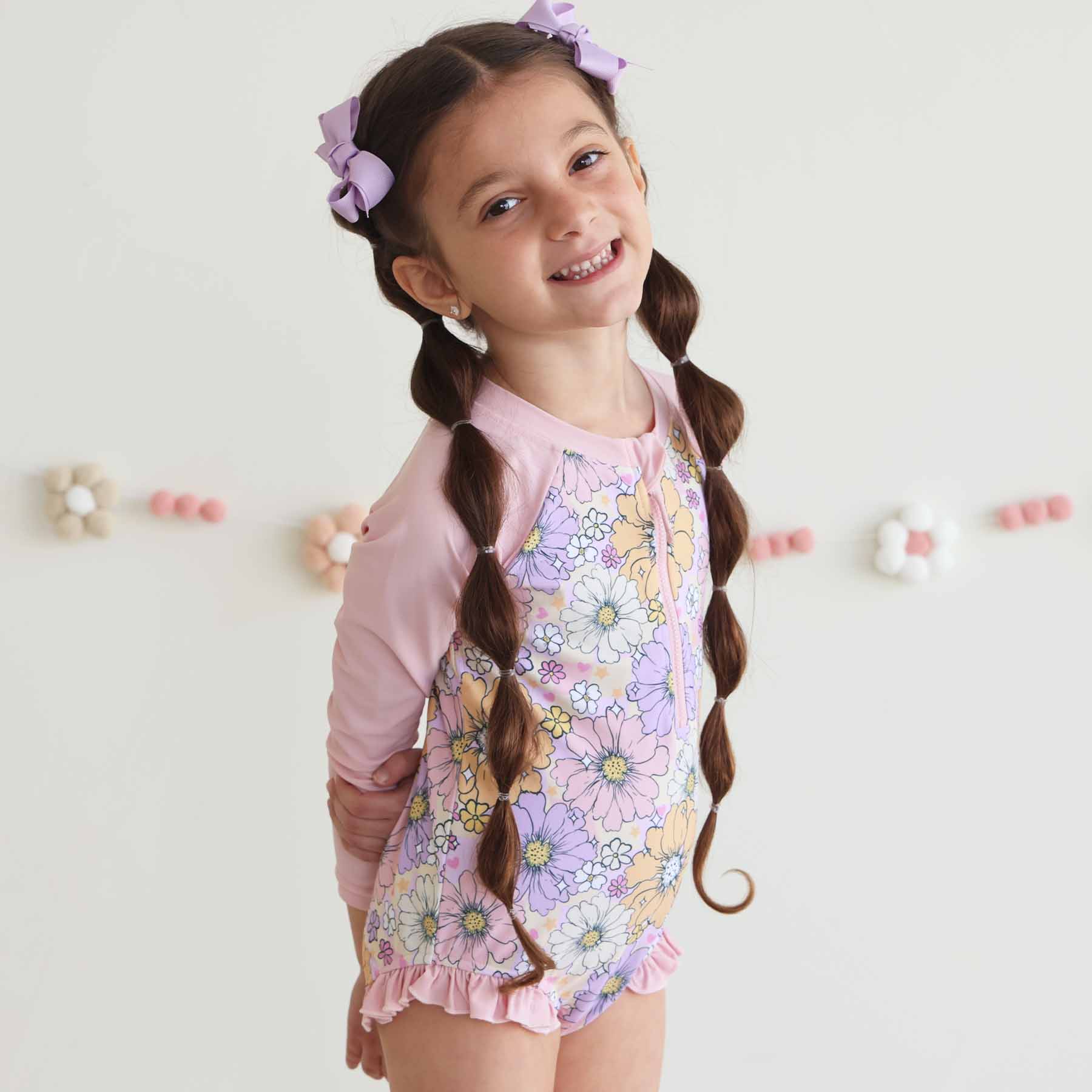 Long Sleeve Rash Guard with Front Zipper 