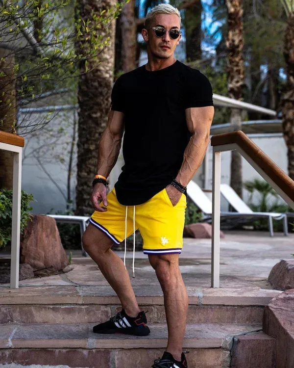 👕TRICOU CU CROIALĂ ESENȚIALĂ