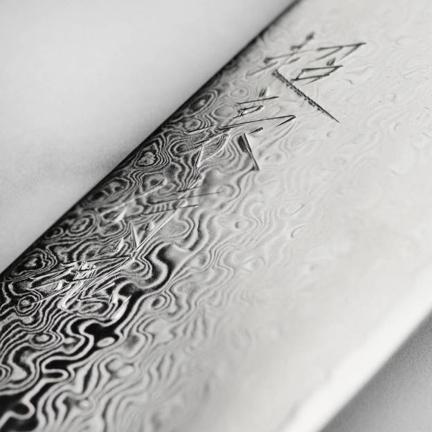 Nejnovější sada japonských třídílných nožů Yaxell Ypsilon SG2 z roku 2024