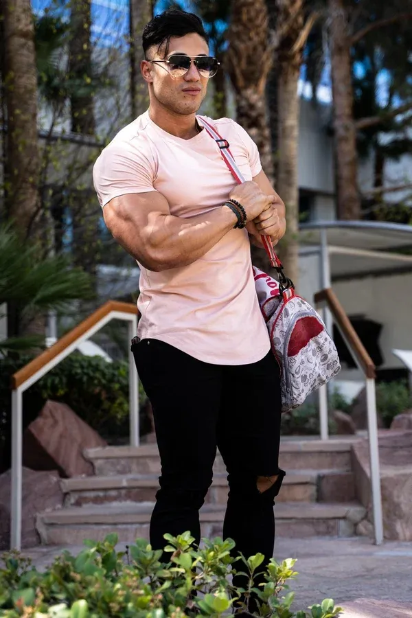 👕TRICOU CU CROIALĂ ESENȚIALĂ