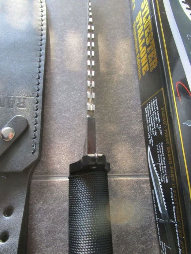 🔥Rambo's First Blood Knife Signature Masterpiece Outdoor Gear (limitovaná edice)