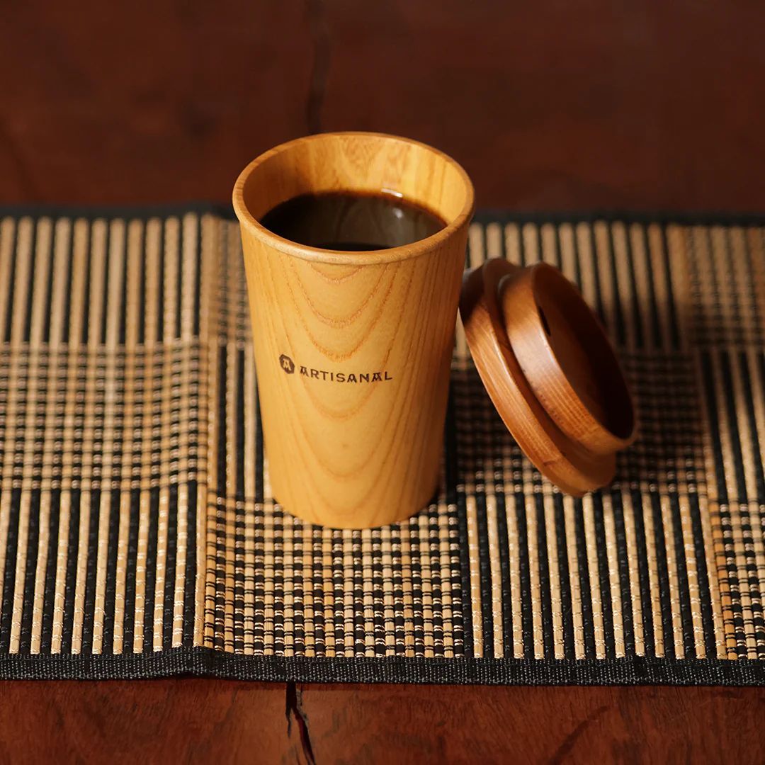 Keyaki To-Go Coffee Cup: Dokonalá kombinace tradičního řemesla a moderního designu