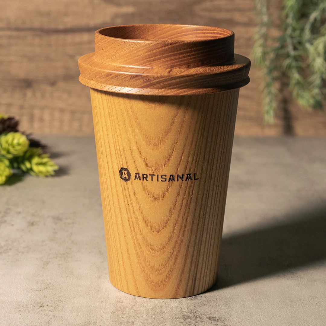 Keyaki To-Go Coffee Cup: Dokonalá kombinace tradičního řemesla a moderního designu