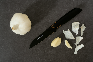 🍽️Limitovaná edice | 5dílná sada nožů FISKARS® (včetně držáku nožů EDGE BLOCK) - Ostré kuchyňské nože + sada na ostření