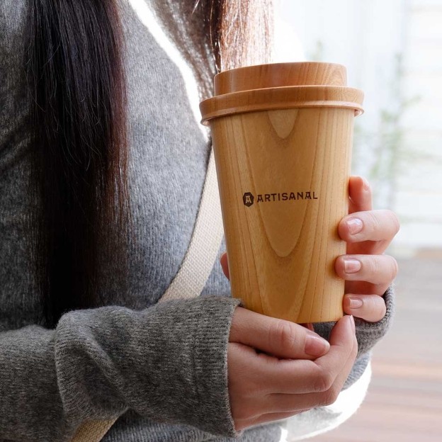 Keyaki To-Go Coffee Cup: Dokonalá kombinace tradičního řemesla a moderního designu