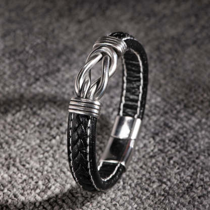 Christmas Gift To My Grandson Knot Leather Bracelet "Never Forget That You Will Always Be in My Heart"-Engravingift