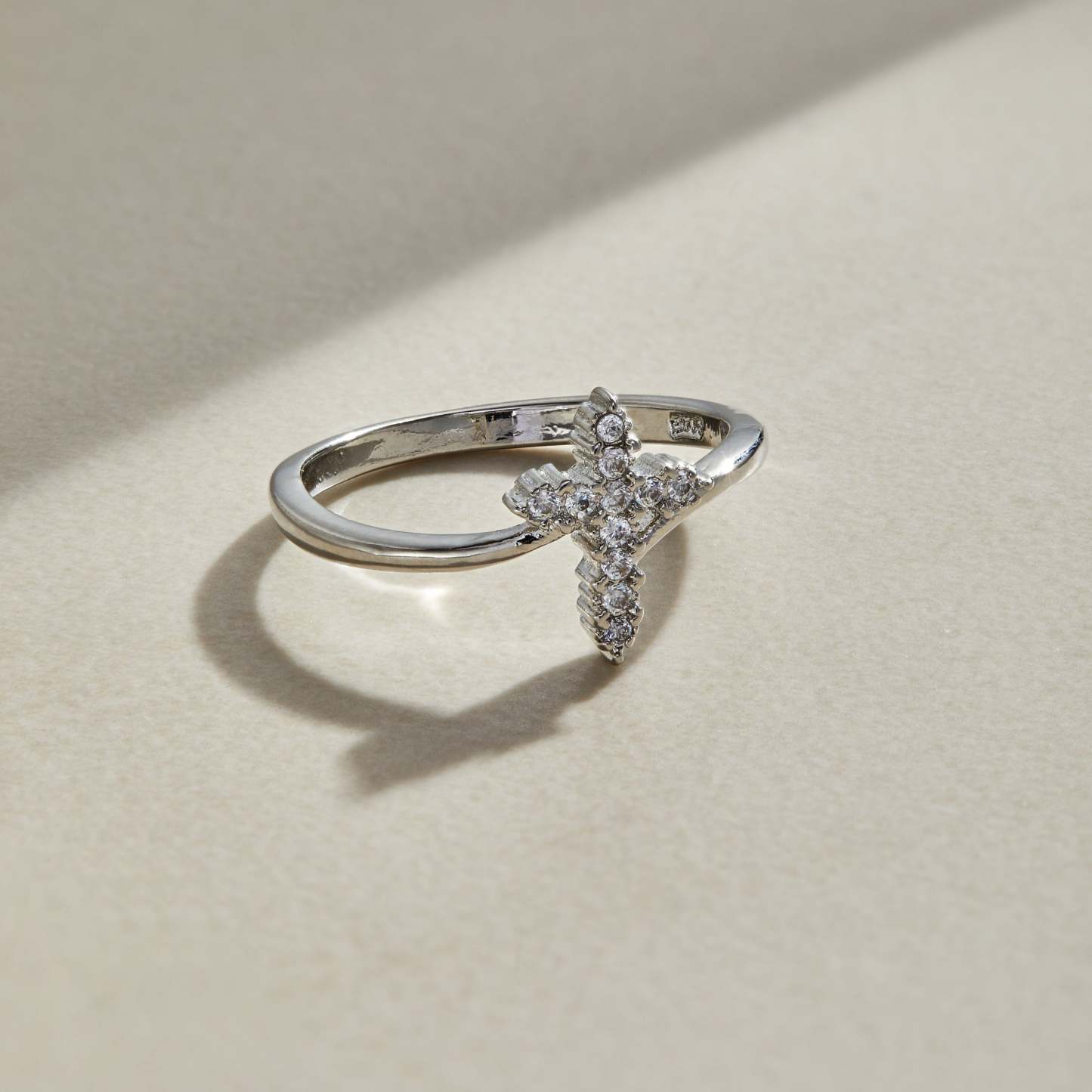 Mother's Day Gift Pray Through It Minimalist Cross Ring-Engravingift