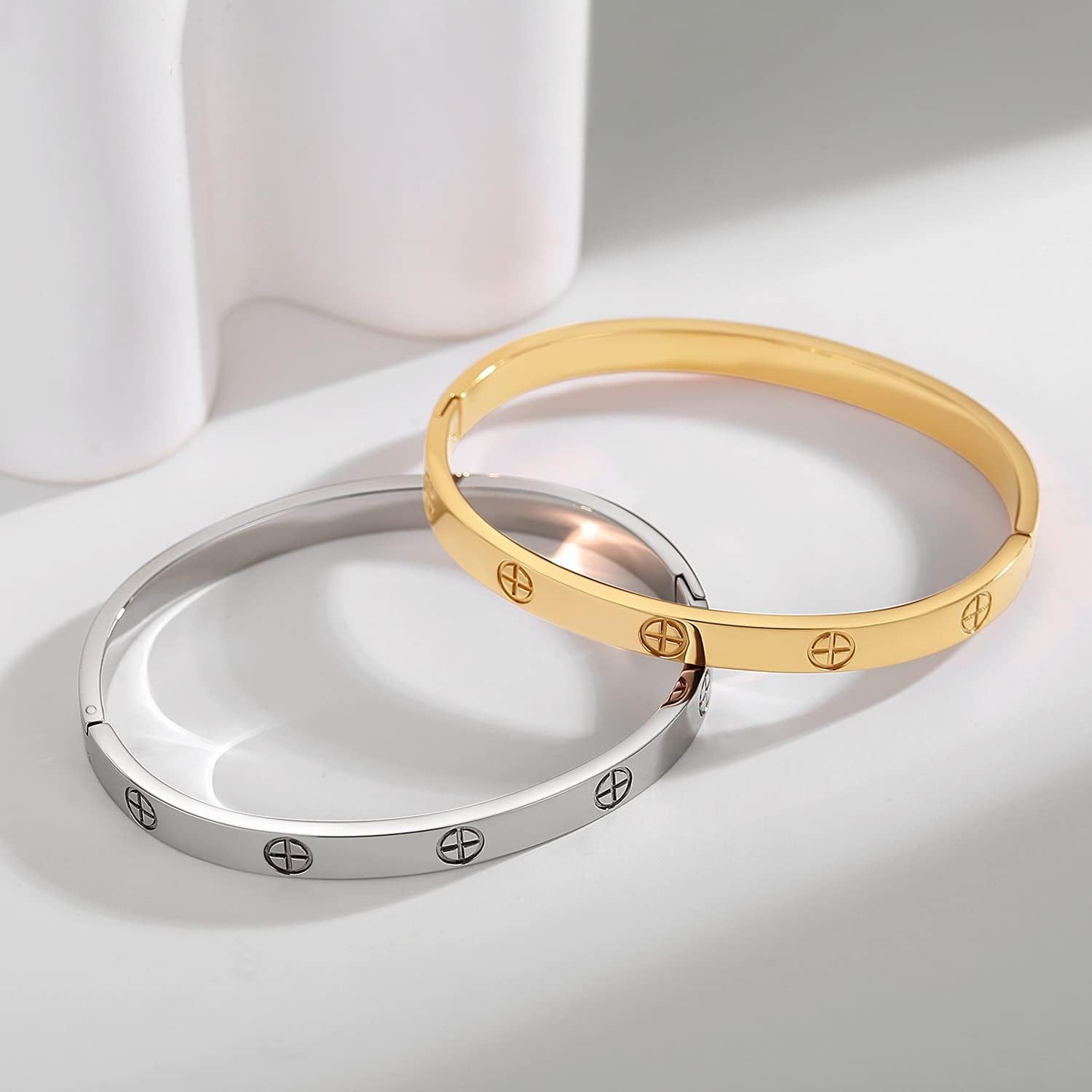 18K Gold-plated Bracelets for Women Friendship Love Bangle Bracelets