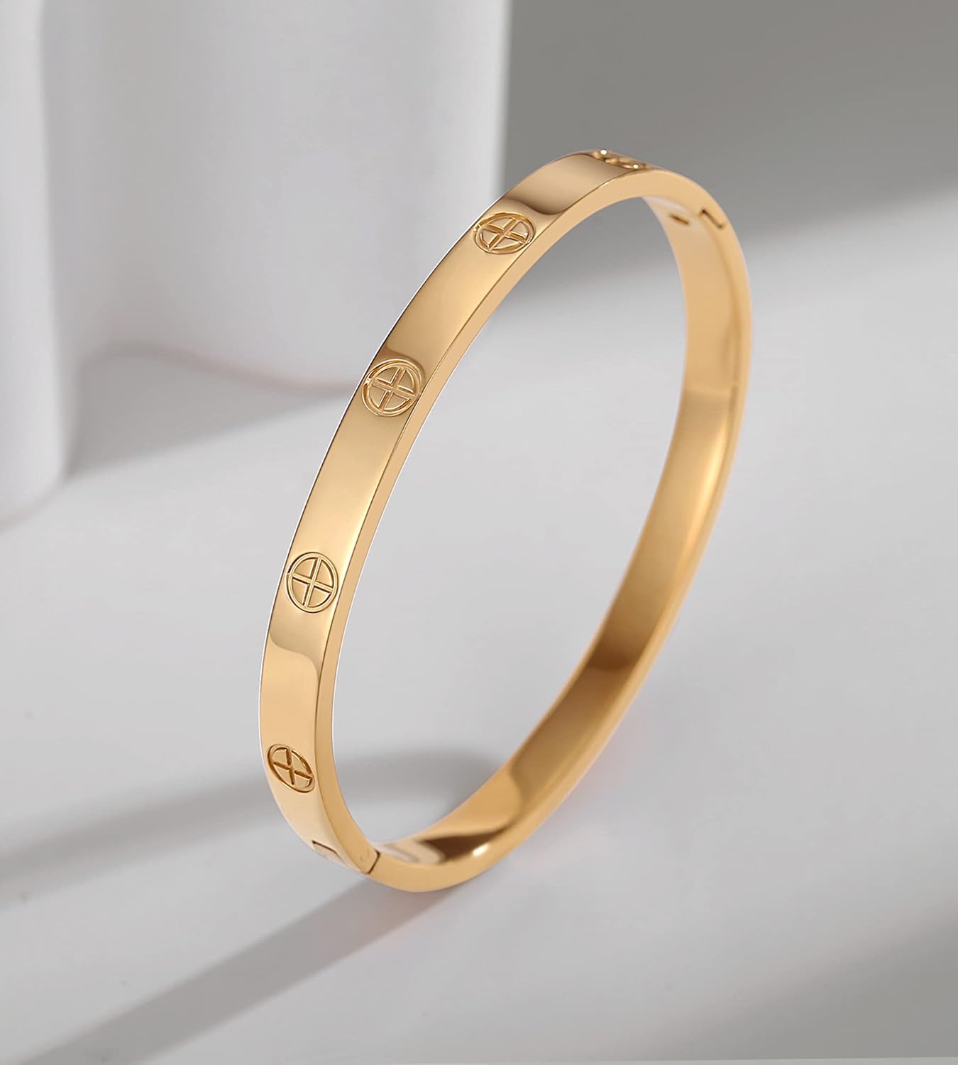 18K Gold-plated Bracelets for Women Friendship Love Bangle Bracelets