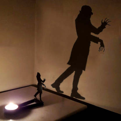 Halloween Metal Candle Holder Decorative Pumpkin Skull Design