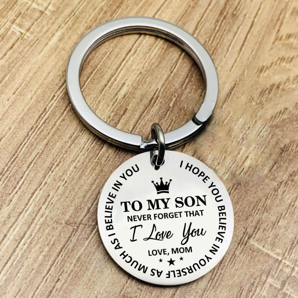 Mom To Son Believe In Yourself Keychain Keychain GrindStyle