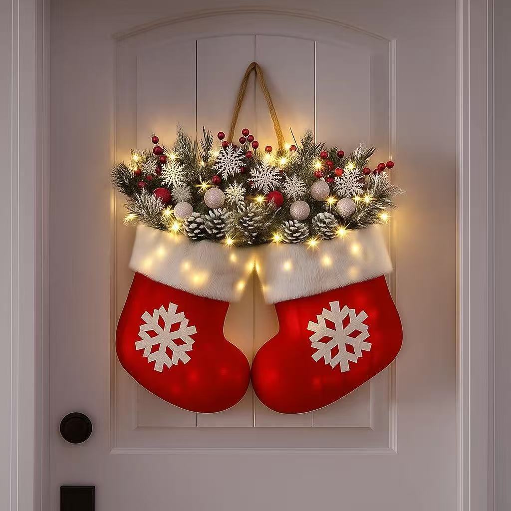 Twinkling Christmas Mitten Wreath with LED Lights