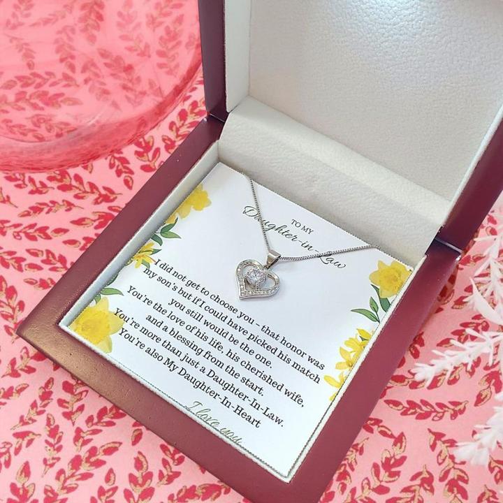 Mother's Day Gift To My Daughter-in-Law | LOVE HEART NECKLACE-Engravingift