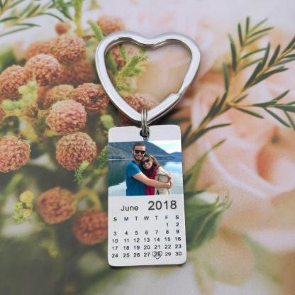 Father's Day Gift Personalized color photo calendar keychain love date gift-Engravingift