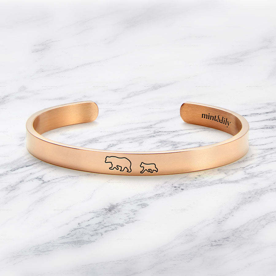 Mother's Day Gift Mama Bear & Her Baby Bears Engraved Personalizable Cuff Bracelet-Engravingift
