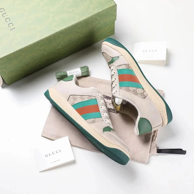 GUC Classic Dirty Shoes